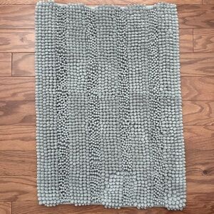 Small Grey Bath Mat